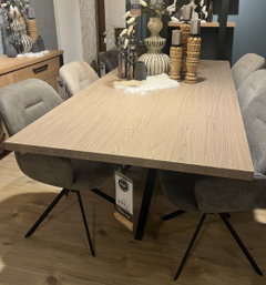 Eettafel MASCARO